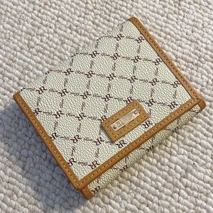 NWT Rioni Signature Logo Trifold Wallet